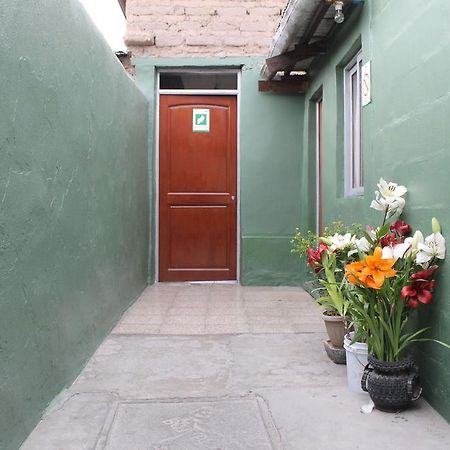 Hostal Cali Путре Екстер'єр фото